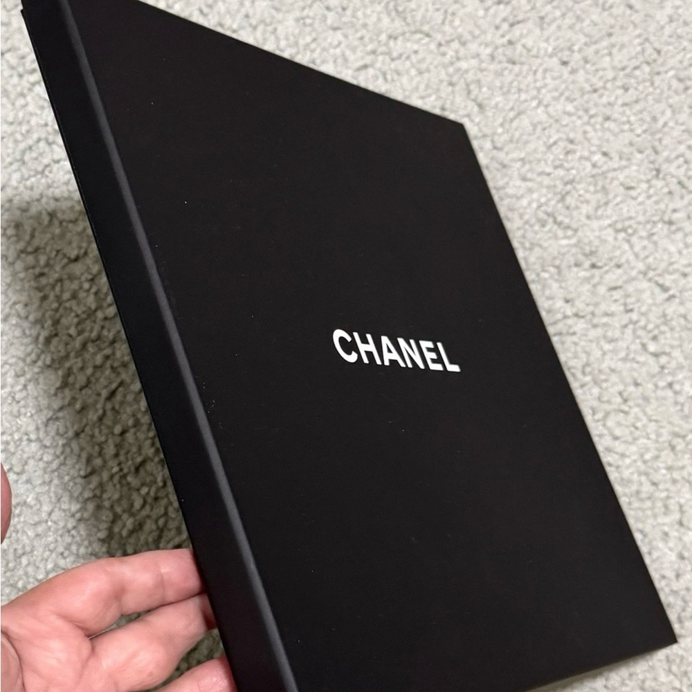 Chanel Jewelry Empty Box - Picture 2 of 4